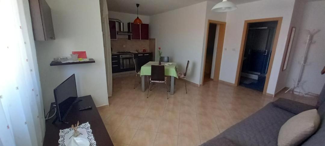 Apartments Buzleta Fazana Ngoại thất bức ảnh