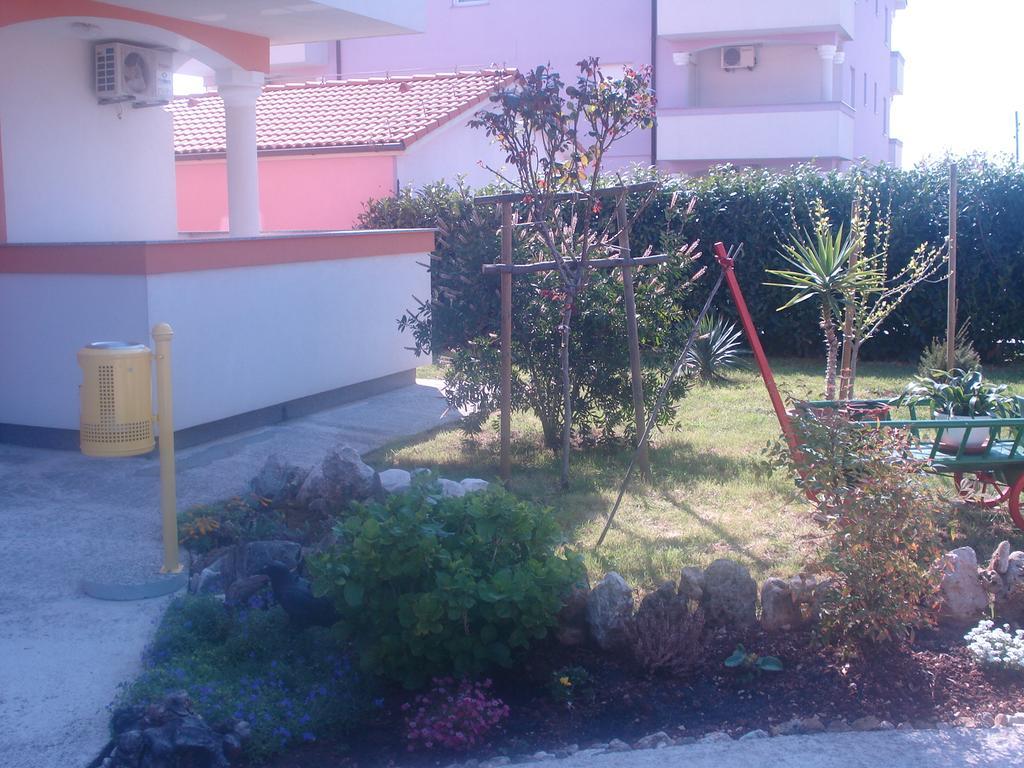 Apartments Buzleta Fazana Ngoại thất bức ảnh